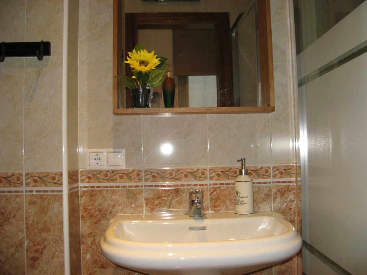 Apartamento Barrio Historico Las Angustias กรานาดา ภายนอก รูปภาพ